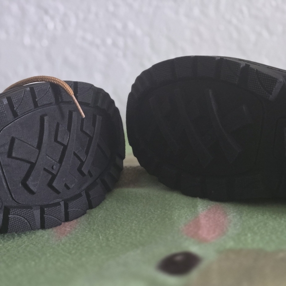 Tundra Snow Bird Waterproof Winter Boots Size 5 Camel/Black - Picture 4 of 9